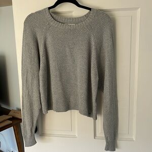 Hollister: Gray Sweater